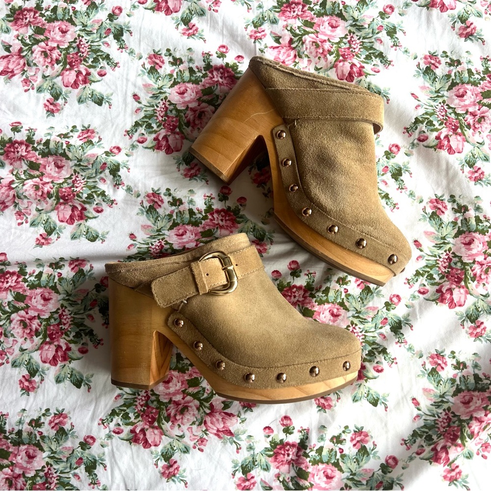 Steve Madden Women Y2K Tan Hilde Suede Platform Mule Size 7.5 Tan